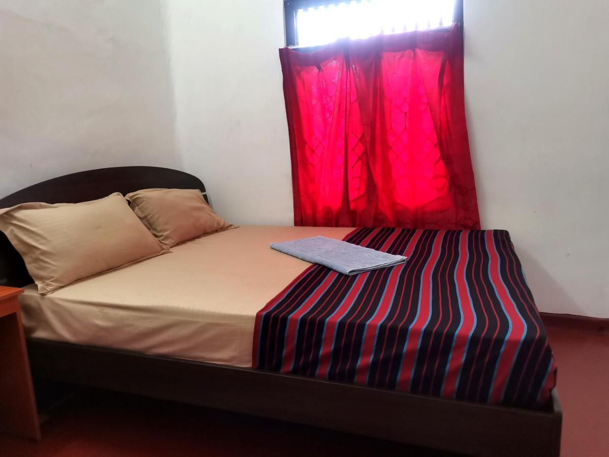 Nallur Holidays Inn Jaffna Exteriör bild