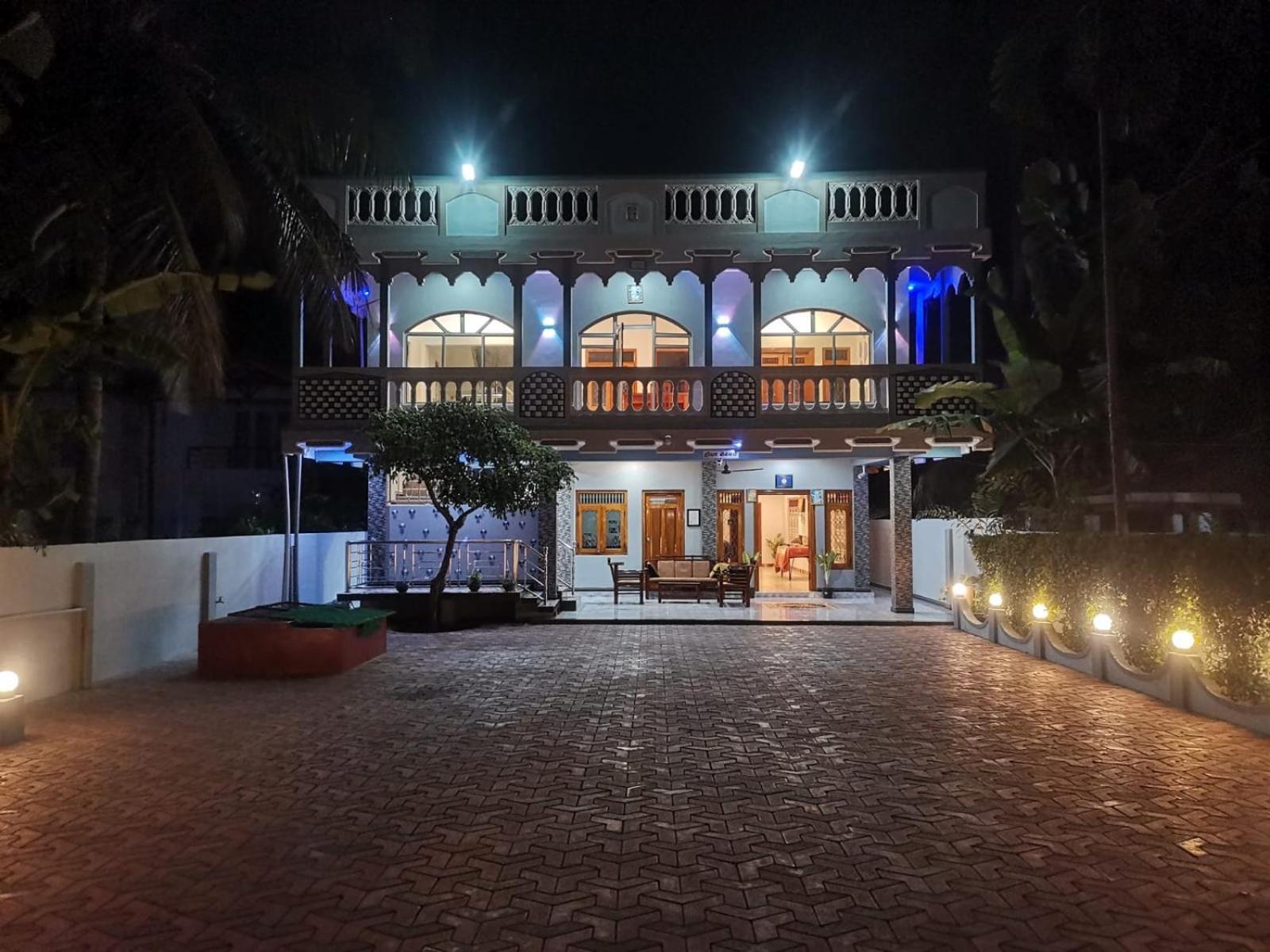 Nallur Holidays Inn Jaffna Exteriör bild